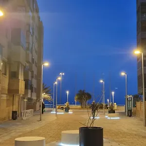 Apartamento En Paseo Marítimo, Almería